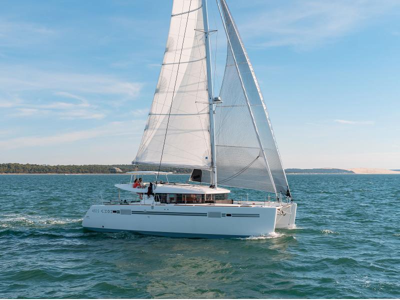 Photo #1 - Lagoon 450 Sport (NOMADE) en SCT Marina - 21104