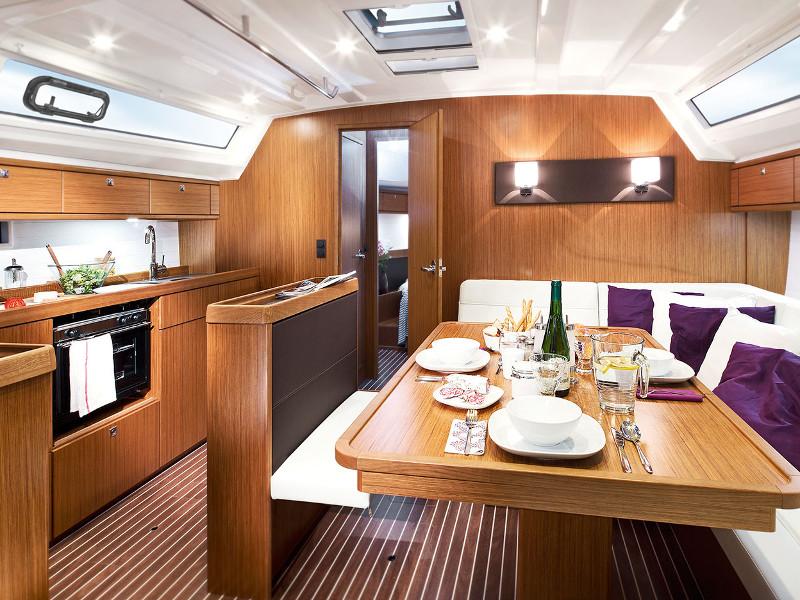 Interior image - 2