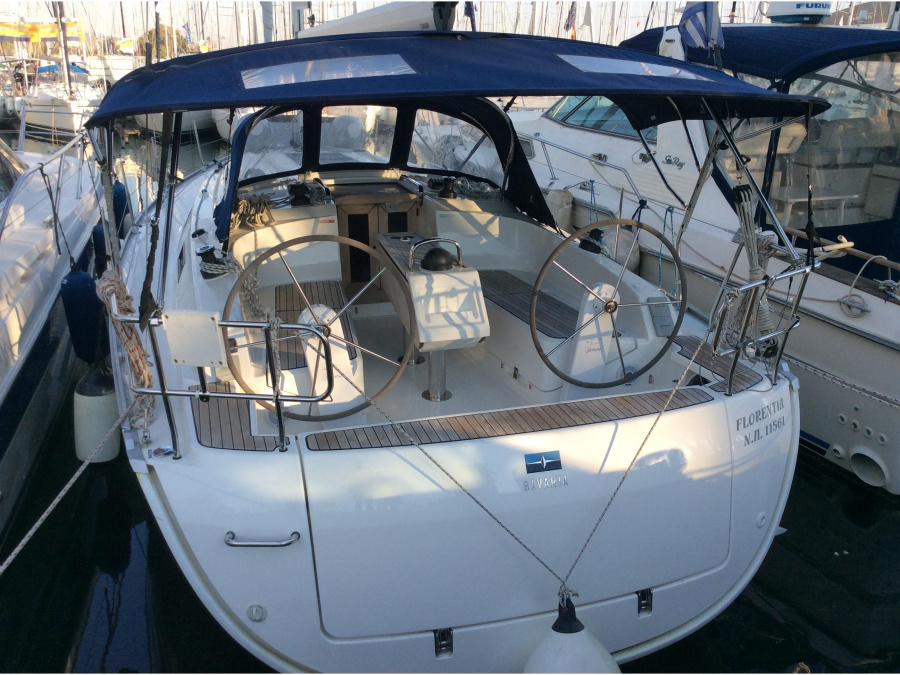 Photo #1 - Bavaria Cruiser 37 (Florentia) en port - 5216