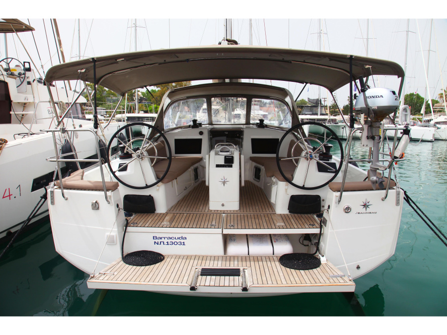 Photo #1 - Sun Odyssey 410 (BARRACUDA) in Marina Benitses - 25183