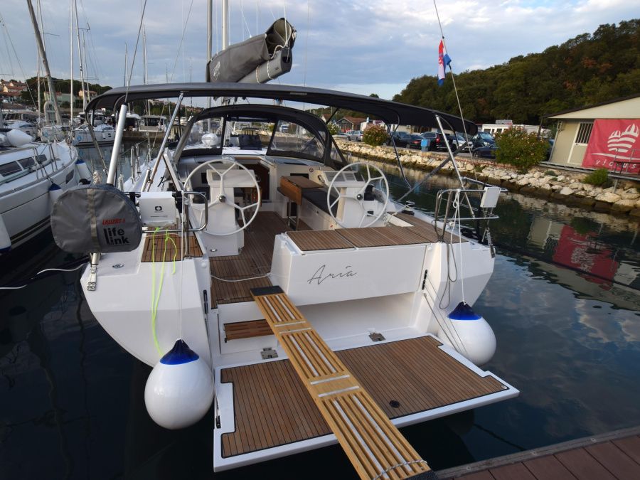 Photo #1 - Bavaria C45 Style (Aria) in Tehnomont Marina Veruda - 16932