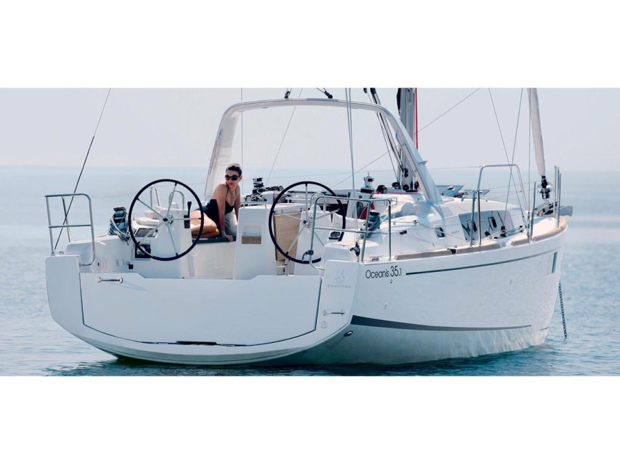 Photo #1 - Oceanis 35.1 (Polis) in Marina Cala de' Medici - 11438