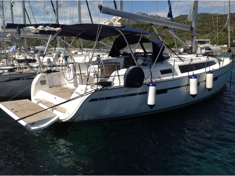 Photo #1 - Bavaria Cr 41 (Sheratan) in Cala dei Sardi - 3935