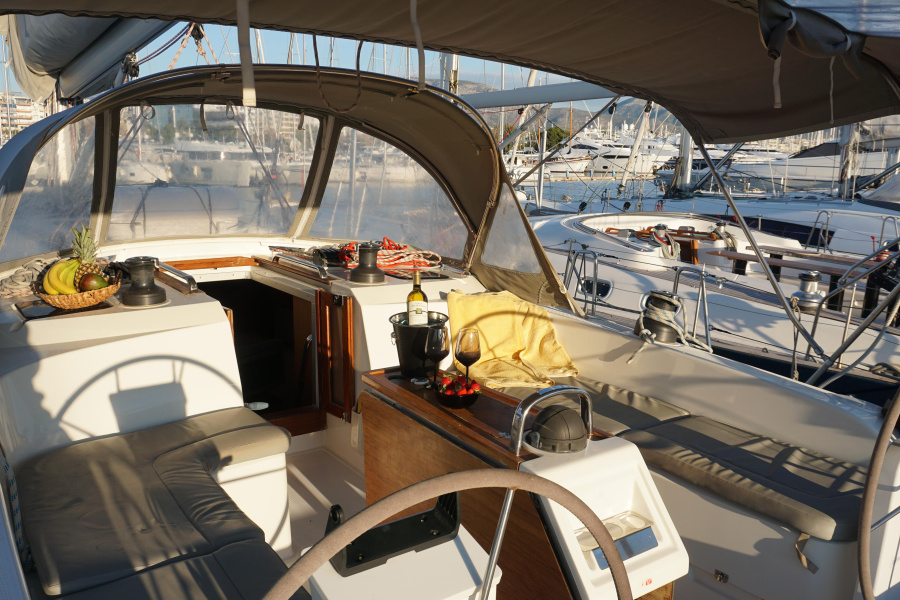 Photo #1 - Bavaria Cruiser 51 (Leonidas VI) in Tourlos Marina - 3649