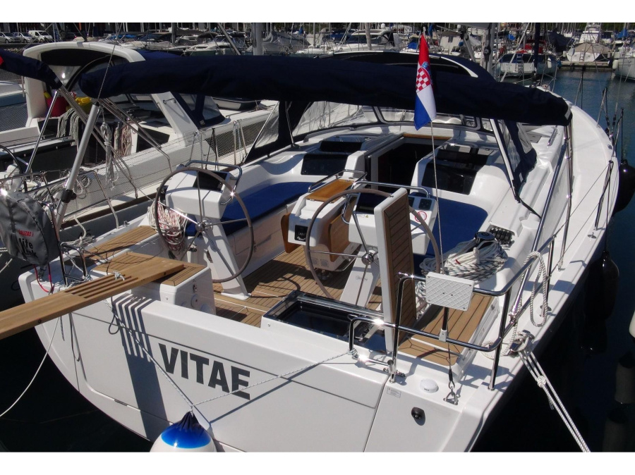Photo #1 - Hanse 455 (Vitae) en Marina Medulin - 5373