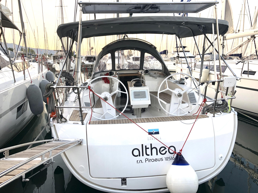 Photo #1 - Bavaria Cruiser 34 (S/Y Althea) en Marina - 5354