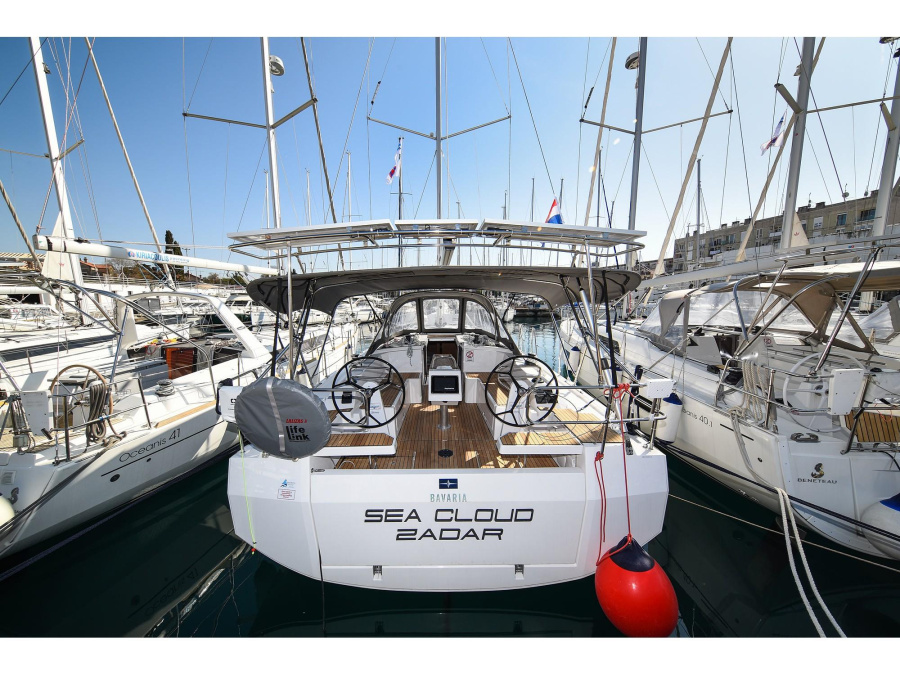 Photo #1 - Bavaria C38 (SEA CLOUD) en Marina - 18196