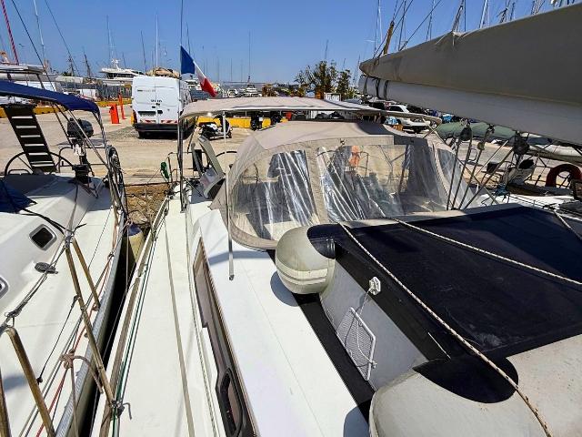 Photo #1 - Dufour 410 Grand Large (Freedom) in Alimos Marina - 6909