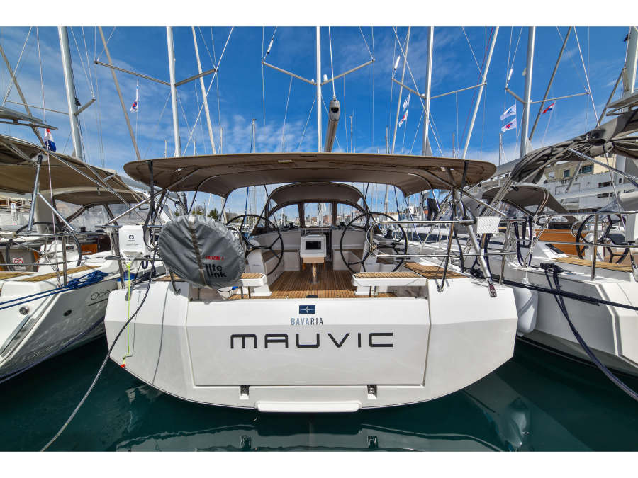 Photo #1 - Bavaria C42 (Mauvic) in Marina - 18195
