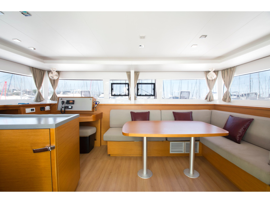 Interior image - 2