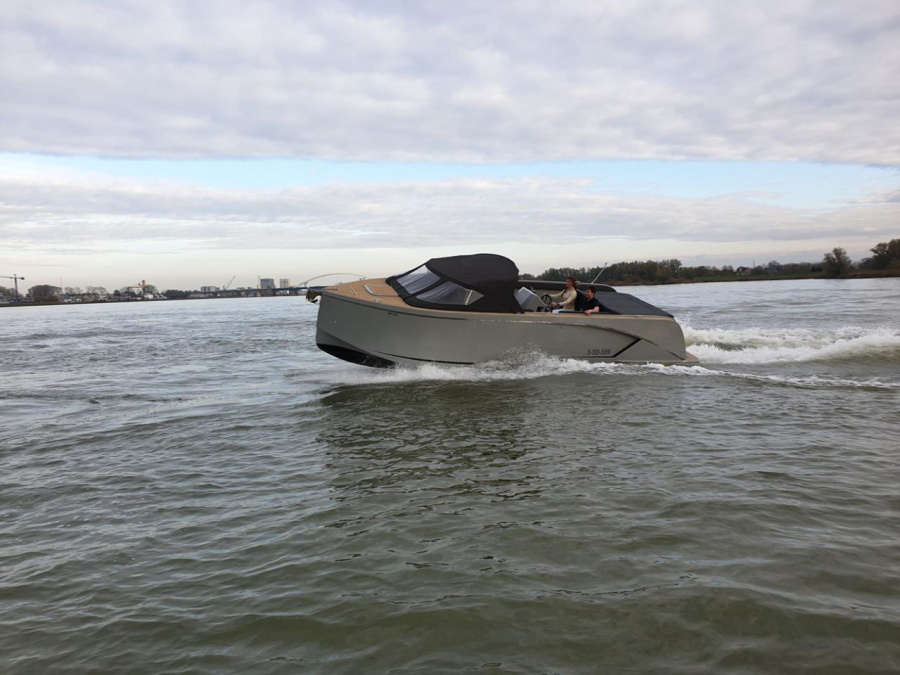 Photo #1 - Maxima 840 (VIS) in Marina Baotić - 21227