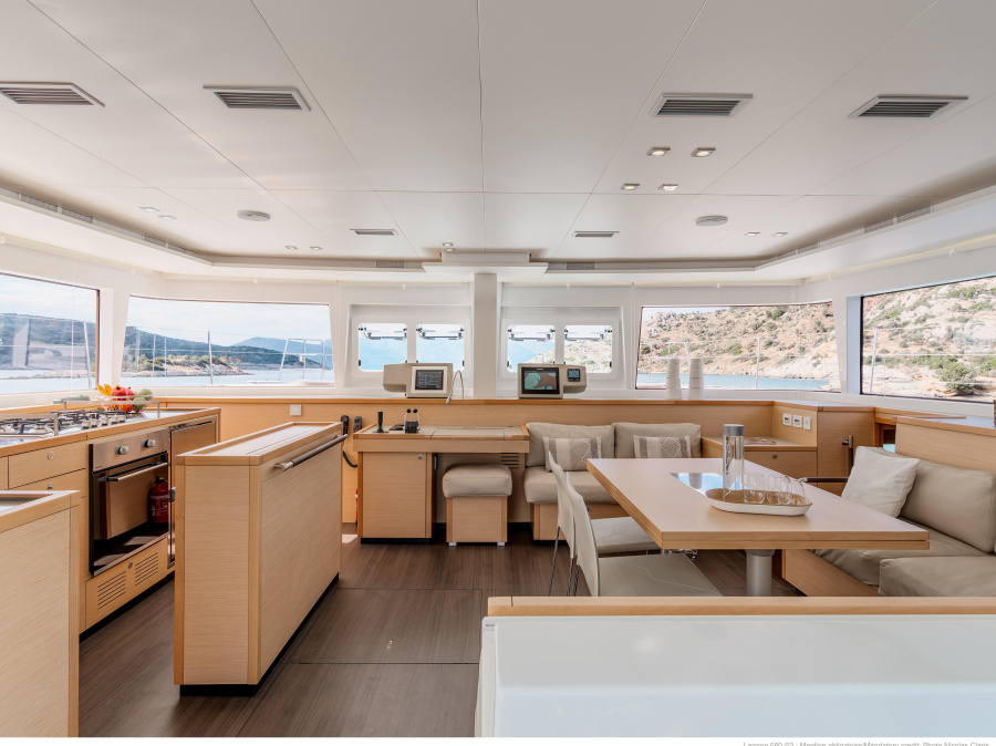 Interior image - 2