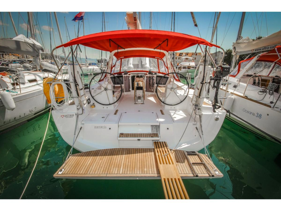 Photo #1 - Oceanis 41.1 (PORTERUSA) in ACI Marina - 7836