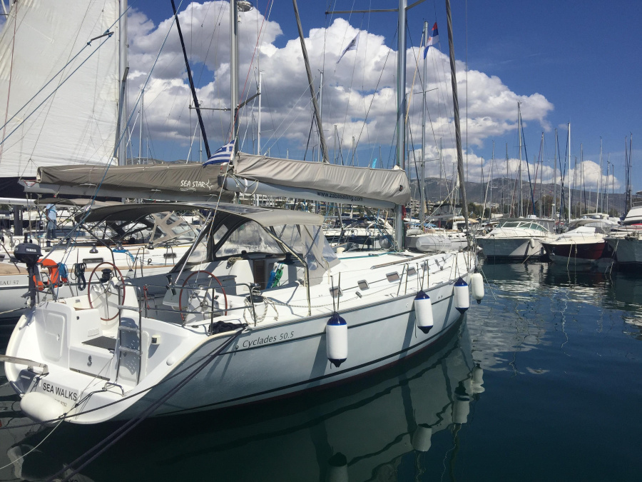 Photo #1 - Cyclades 50.5 (Sea Walks) en Salamis Yachting Club - 8868