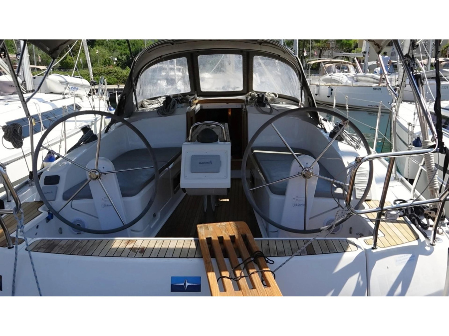Photo #1 - Bavaria Cruiser 37 (Eirene) in Marina - 25559