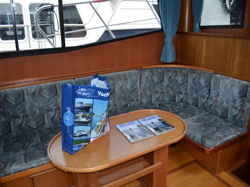 Interior image - 2