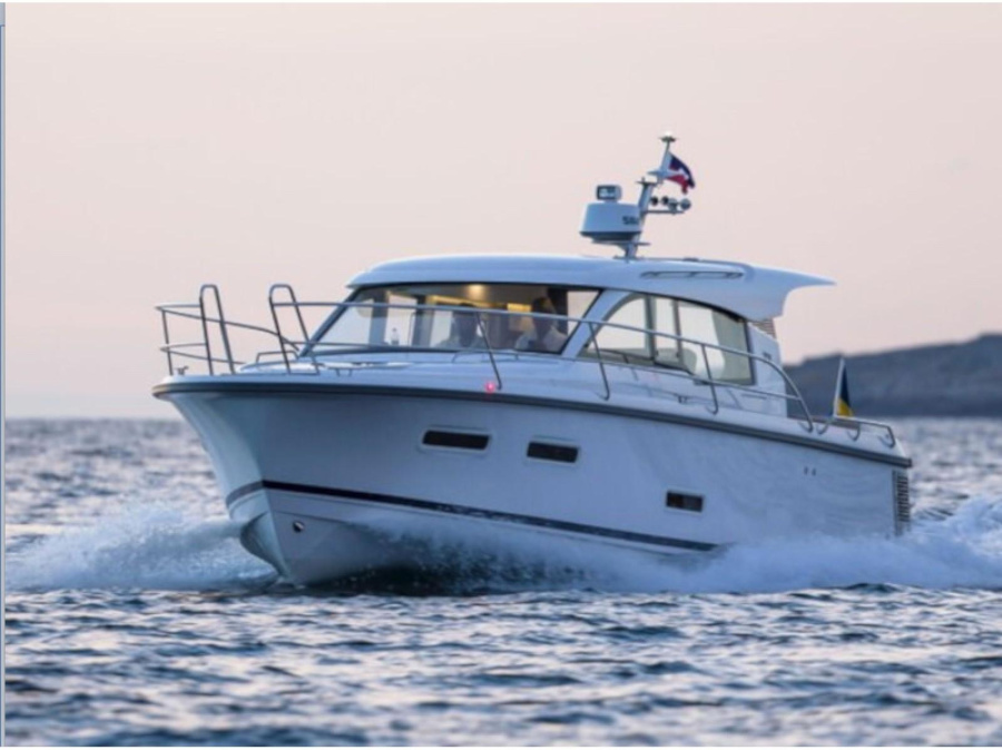 Photo #1 - Nimbus 305 Coupe (Polluks) en Marina - 9505