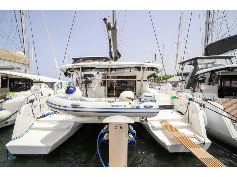 Photo #1 - Lagoon 42 (Panella - Premium line) in Marina di - 7852