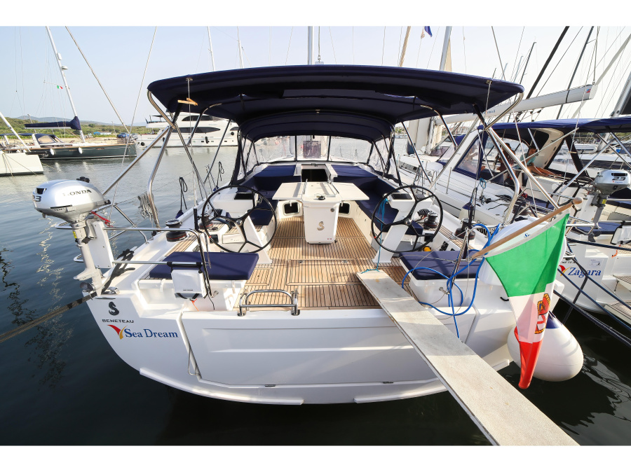 Photo #1 - Oceanis 51.1 (Sea Dream - Comfort line) in Marina di - 7844