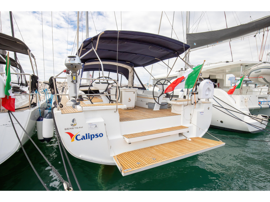 Photo #1 - Oceanis 51.1 (Calipso - Comfort line) in Marina d'Arechi - 24549