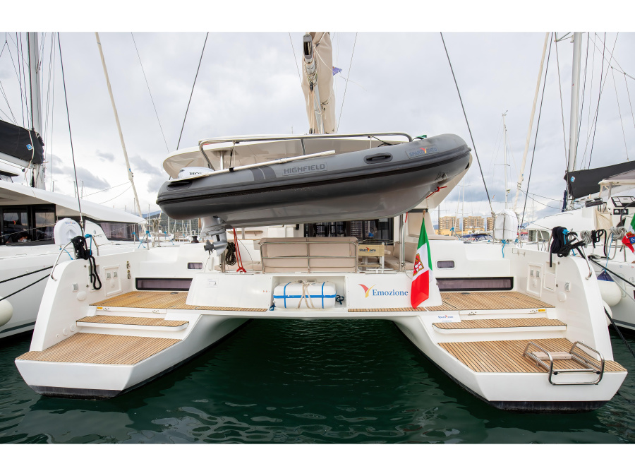 Photo #1 - Lagoon 42 (Emozione - Premium line) in Marina d'Arechi - 3815