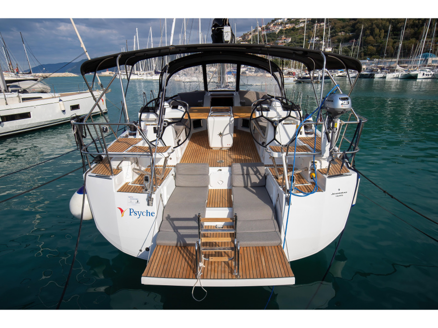 Photo #1 - Jeanneau 54 - 5cab (Psyche - Premium line) in Marina - 7230