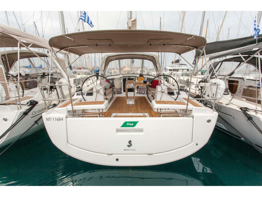 Photo #1 - Oceanis 41.1 (Free) in D-Marin Marina Lefkas - 4863