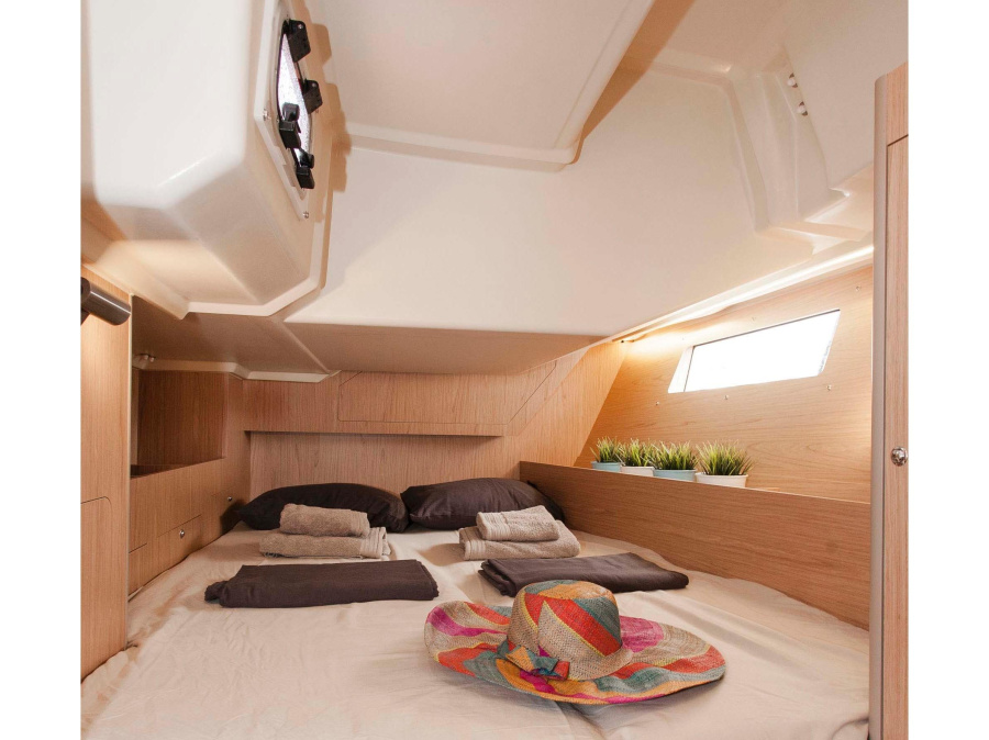 Interior image - 2