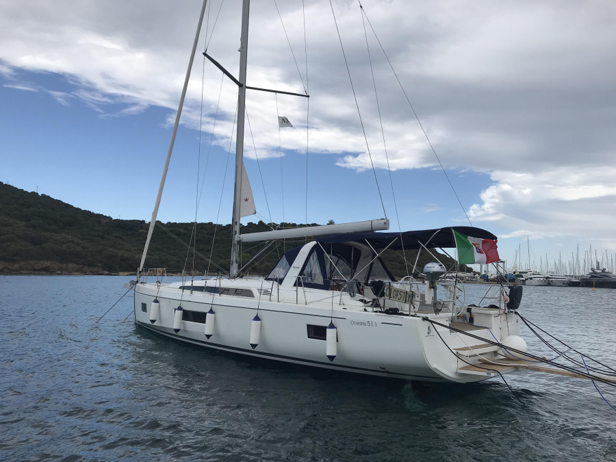 Photo #1 - Oceanis 51.1 (Gacrux) in Cala dei Sardi - 8532