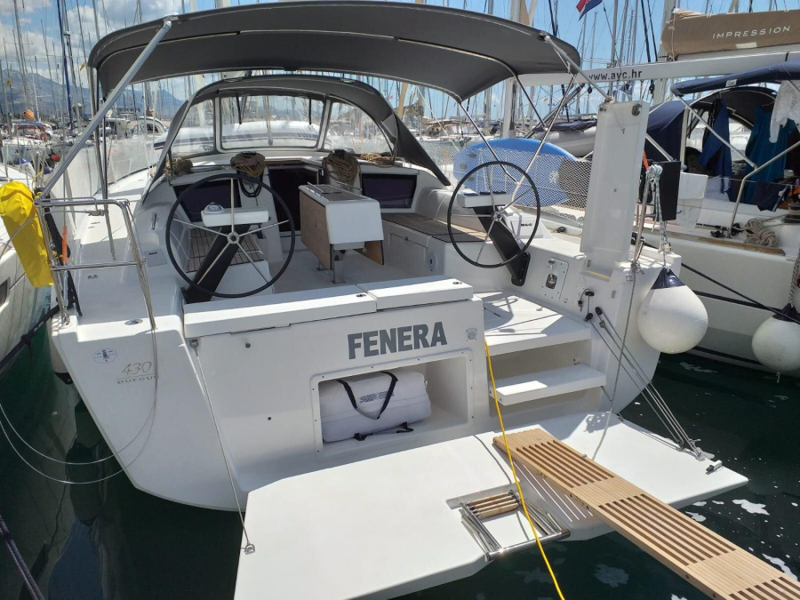 Photo #1 - Dufour 430 Grand Large (Fenera) in Marina Medulin - 9738