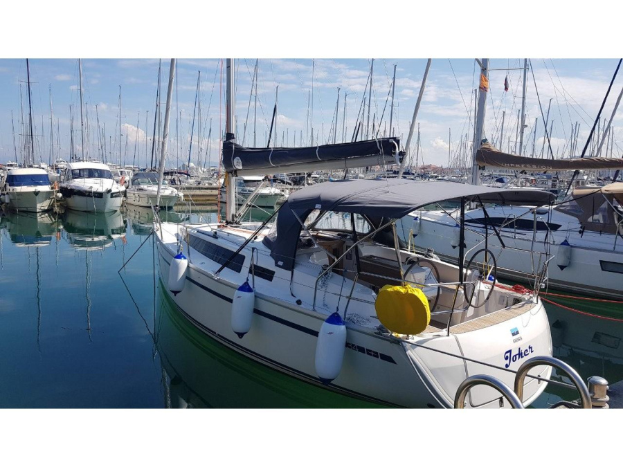 Photo #1 - Bavaria 34 Cruiser (Joker) in Marina - 8809