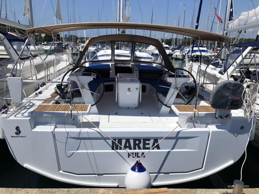 Photo #1 - Oceanis 51.1 (Marea) in Marina Medulin - 8351