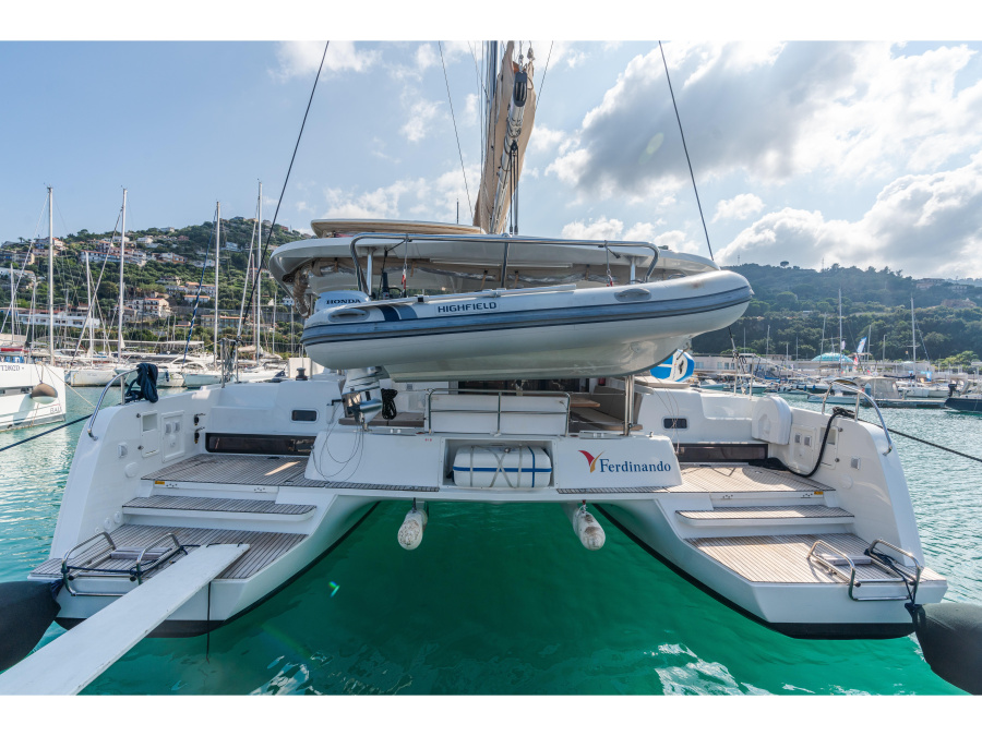 Photo #1 - Lagoon 42 (Ferd - Premium line) in Marina - 7861