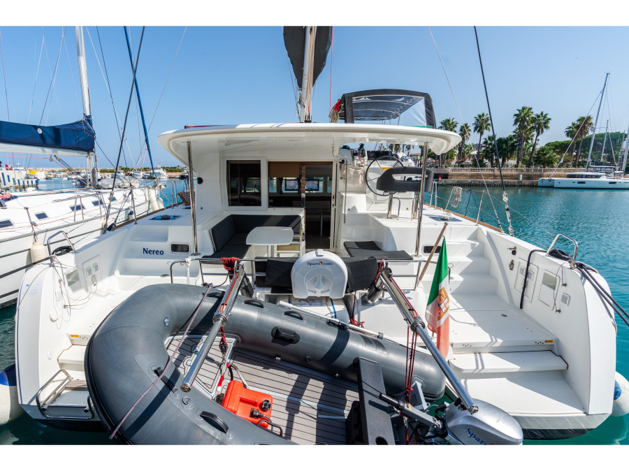 Photo #1 - Lagoon 40 (Nereo - Standard line) in Marina - 24559