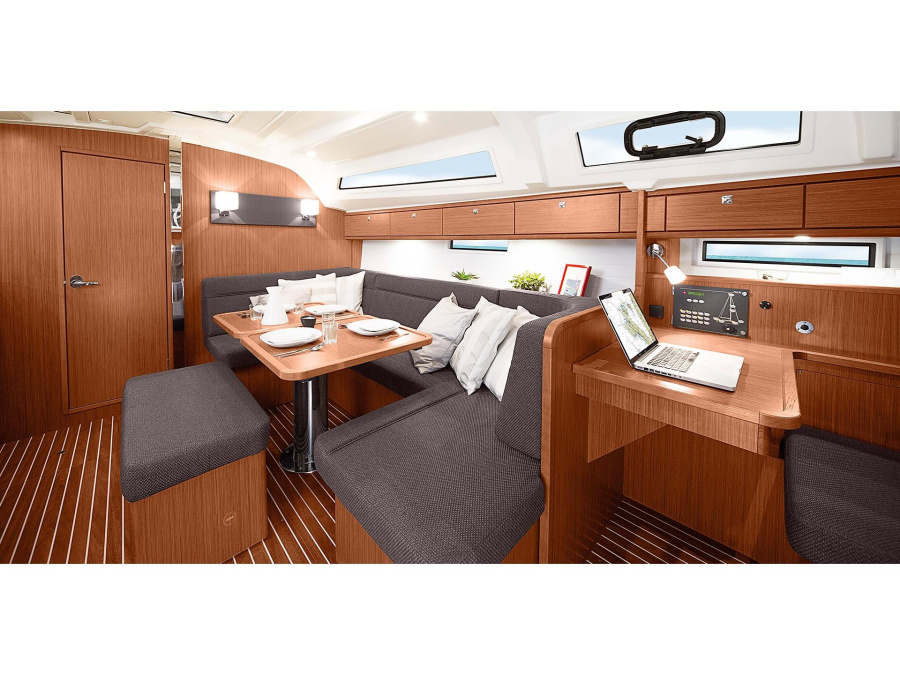 Interior image - 1