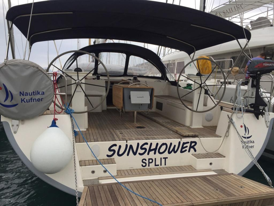 Photo #1 - D&D Kufner 54.2 (SUNSHOWER) in ACI Marina - 7775
