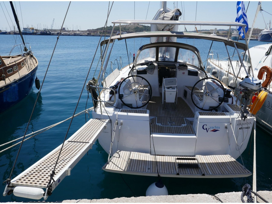 Photo #1 - Sun Odyssey 449 (Airbender) en Main Port - 7617