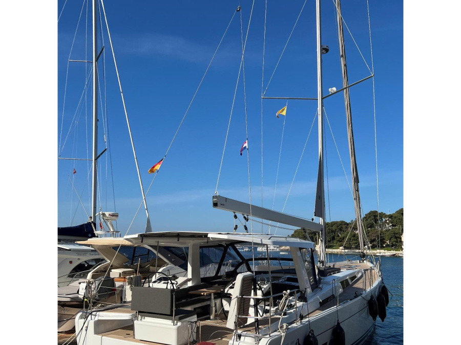 Photo #1 - Hanse 588 (JOANNA) in Marina Kornati - 8342