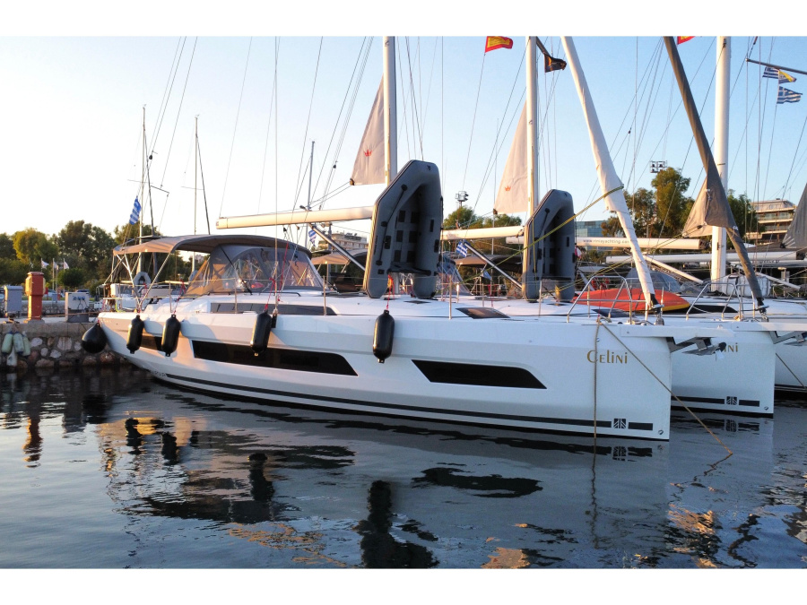Photo #1 - Dufour 41 (S/Y Celini) in Alimos Marina - 10120