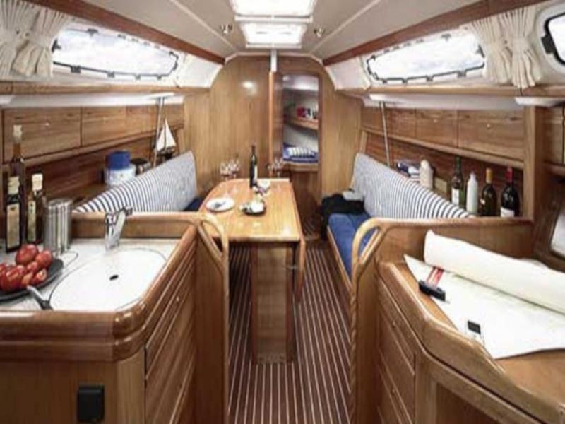 Interior image - 1