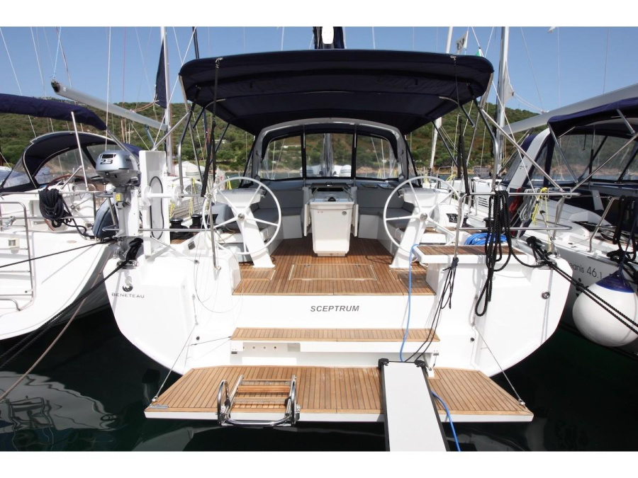 Photo #1 - Oceanis 46.1 (5 cab) (Sceptrum) in Marina d'Arechi - 9792