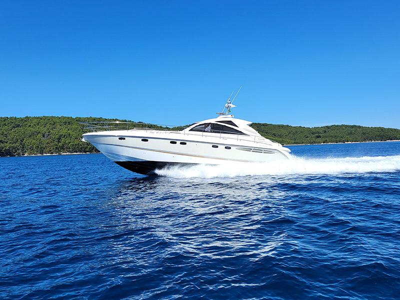 Photo #1 - Fairline Targa 52 GT (KATRIN) in D-Marin Marina Mandalina - 6589