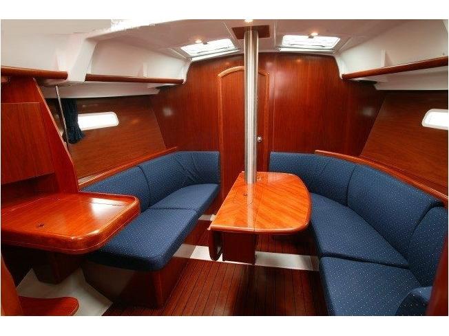 Interior image - 1