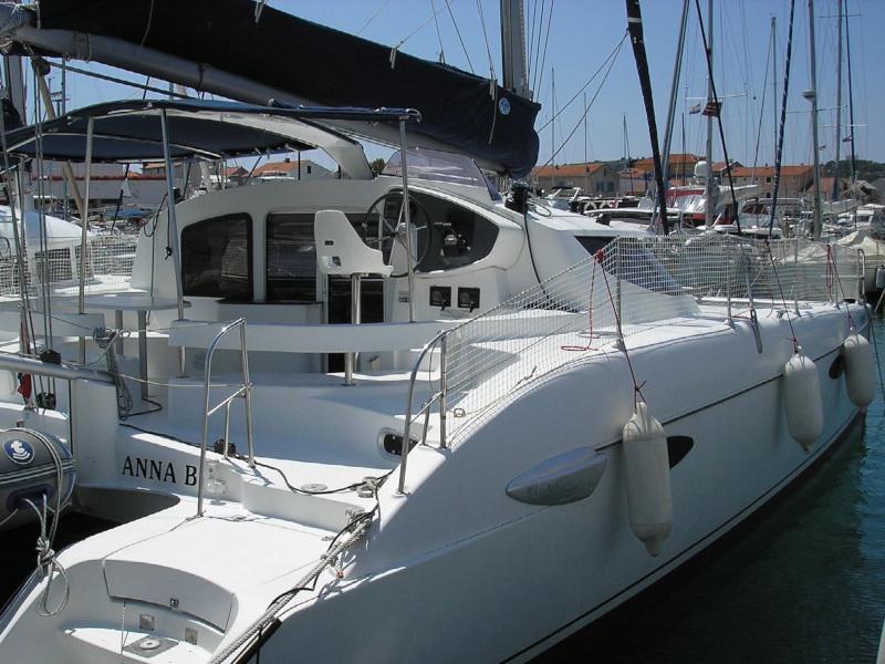Main image - 0