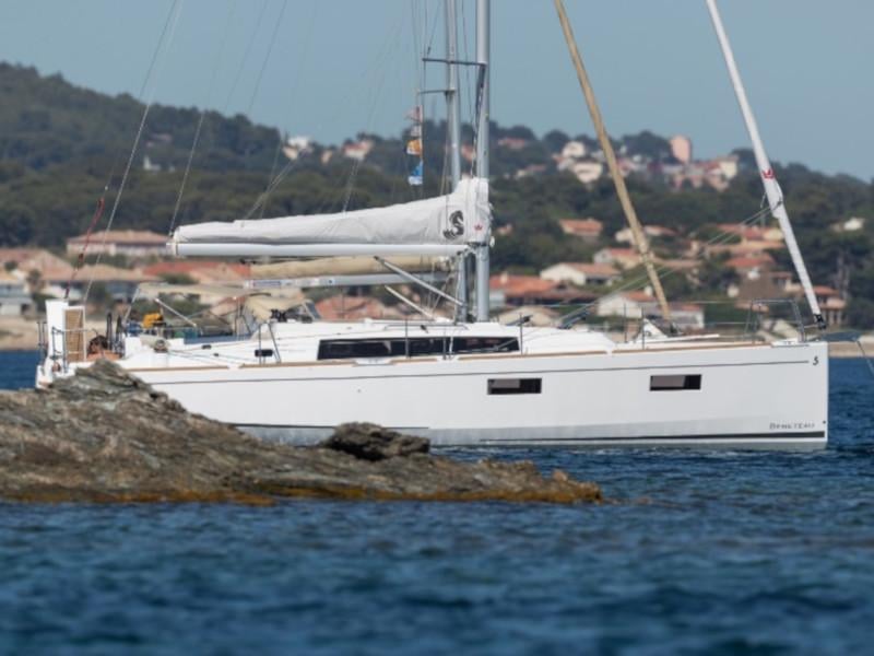 Photo #1 - Oceanis 38.1 (Eleven) in Marina Kremik - 12065
