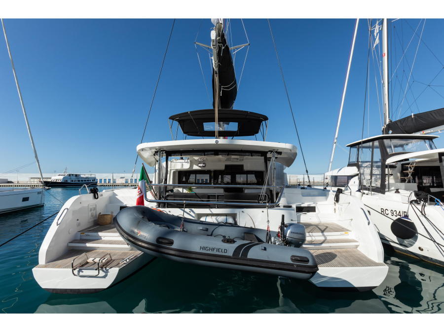Photo #1 - Lagoon 46 (Twenty Cent - Premium line) in Marina d'Arechi - 4084