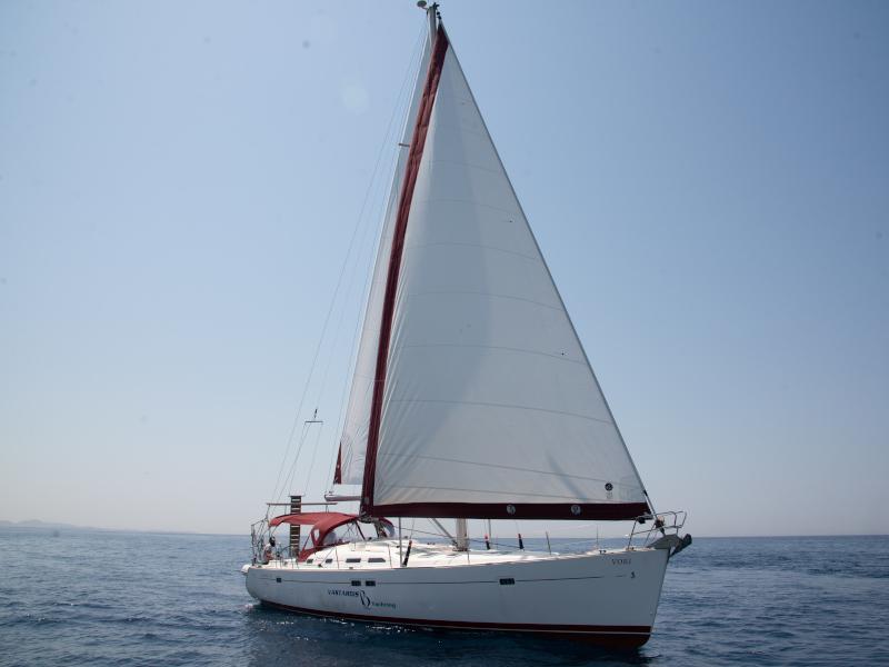 Photo #1 - Oceanis 473 (Vori) in Alimos Marina - 18060