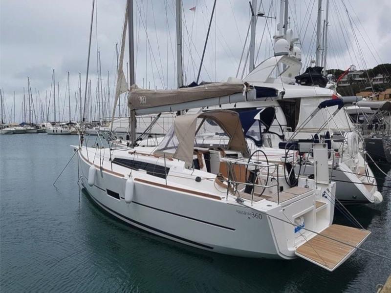 Photo #1 - Dufour 360 Grand Large (Blue Mares) in Port - 12429