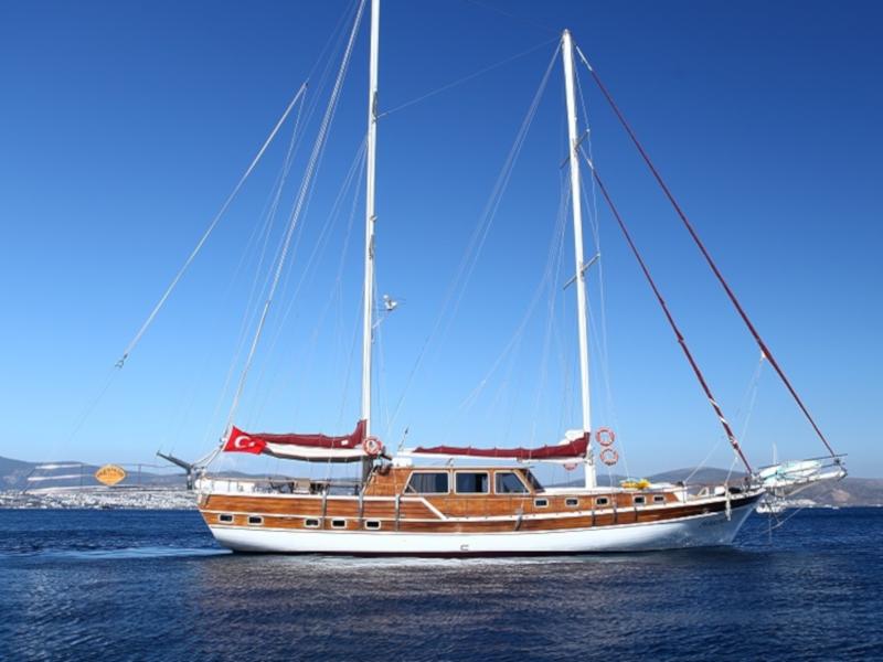 Photo #1 - Gulet-Perrinita (Perrinita) in Marina - 9875