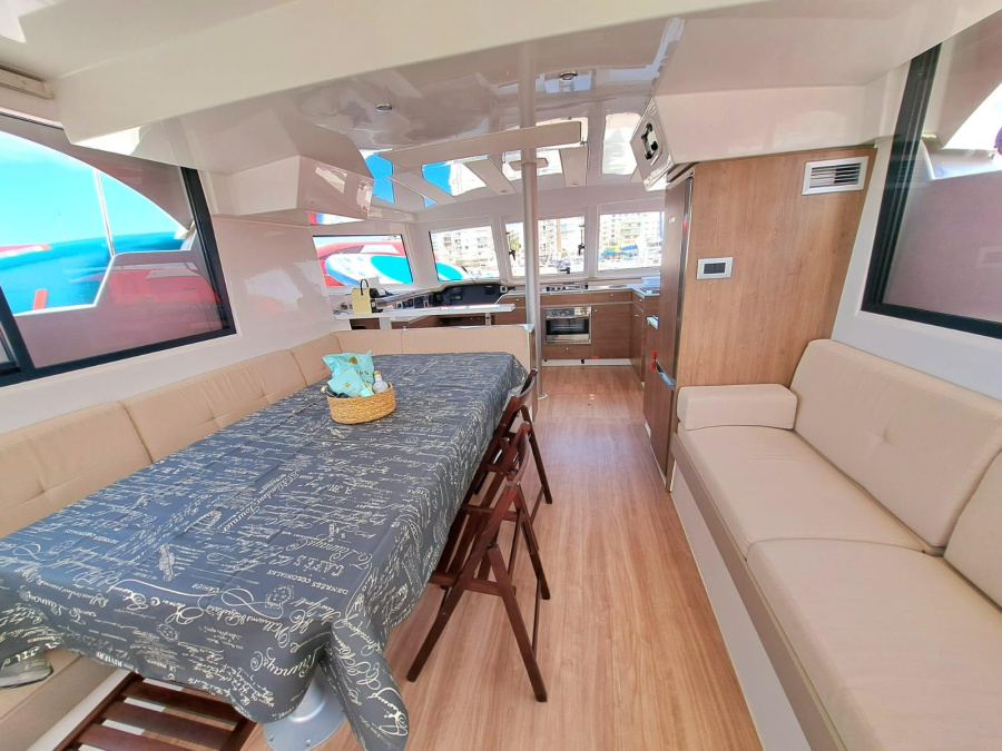 Interior image - 1